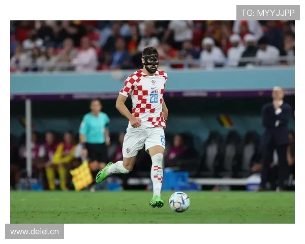 格瓦迪奥尔状态回暖，展现出卓越战术适配性，成为球队防线的关键。